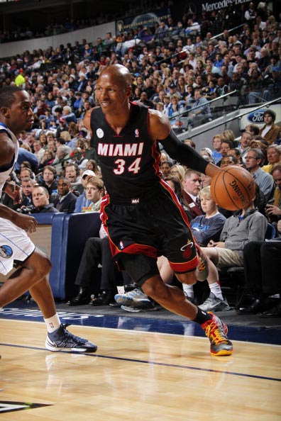 作人员沟通 作人员沟通