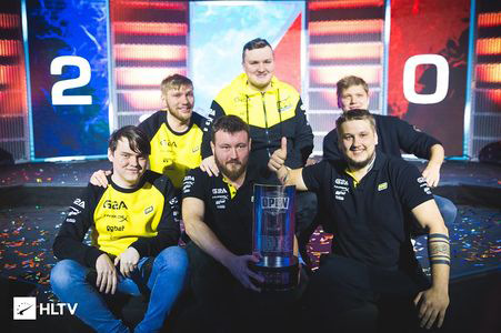 向冠军发起 向冠军发起