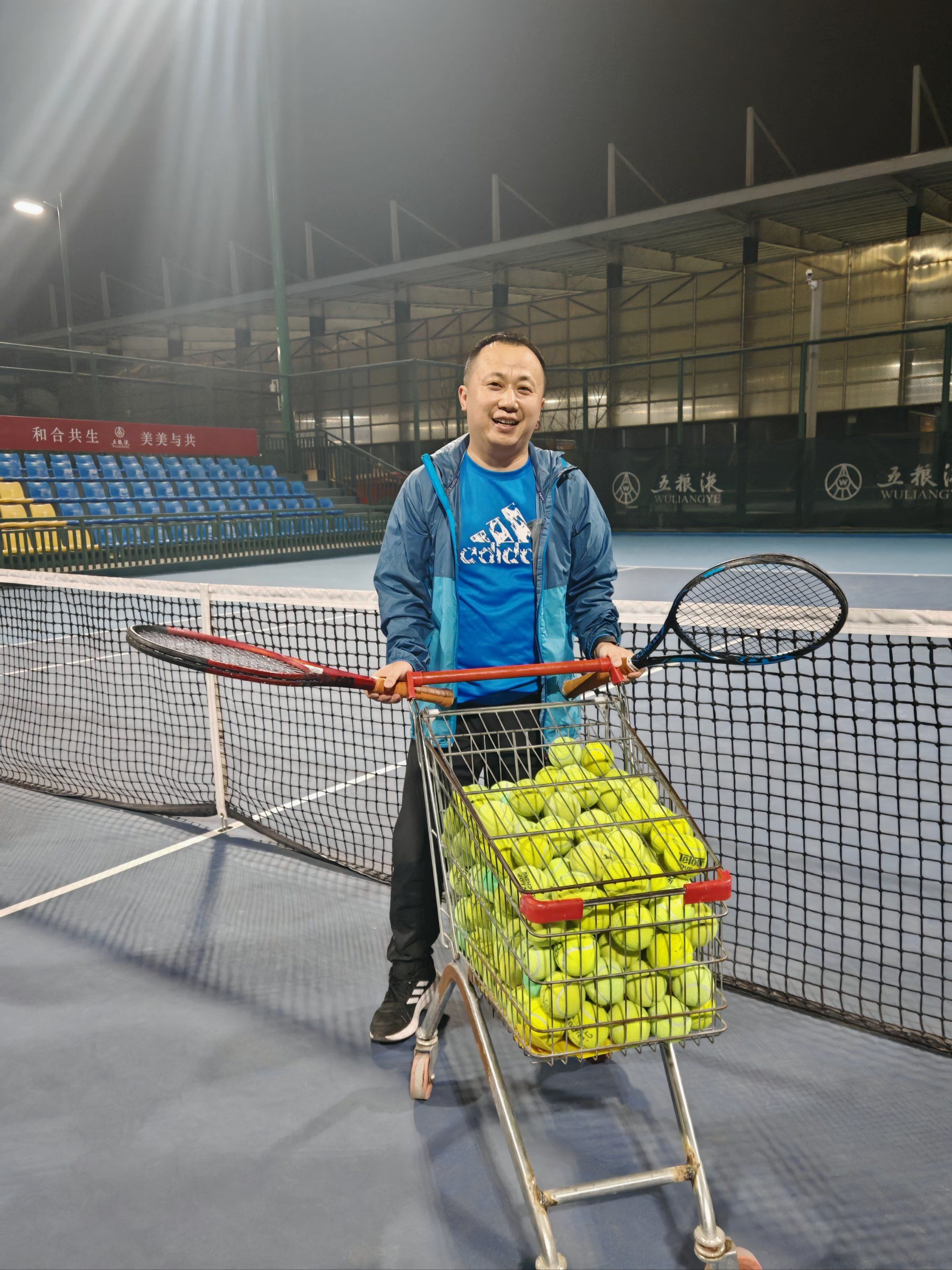 凡博依然在 凡博依然在