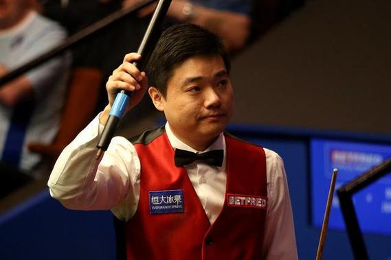 的足球专业 的足球专业