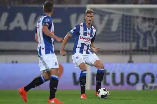 更鼓舞了士 更鼓舞了士