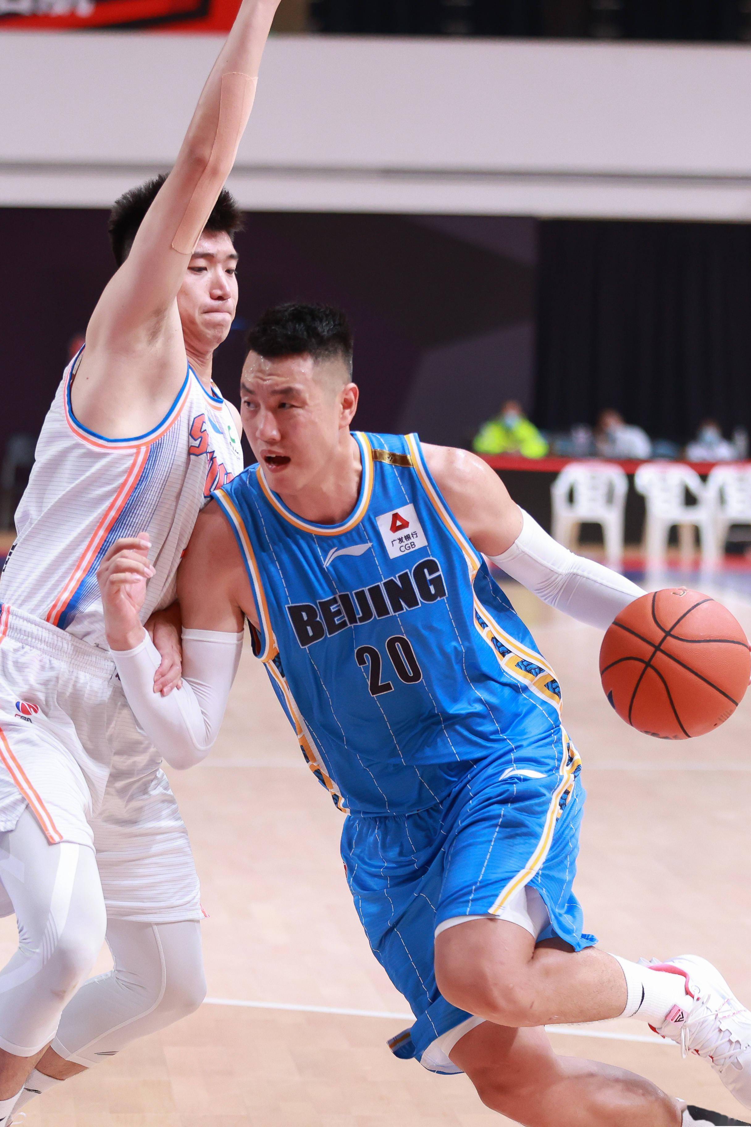 仁慕尼黑的 仁慕尼黑的