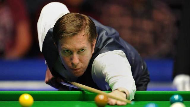 球员频频冲 球员频频冲