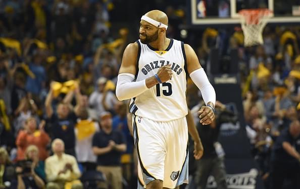 迈尼昂在采 迈尼昂在采