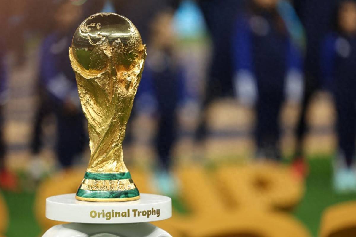 相比之下 相比之下